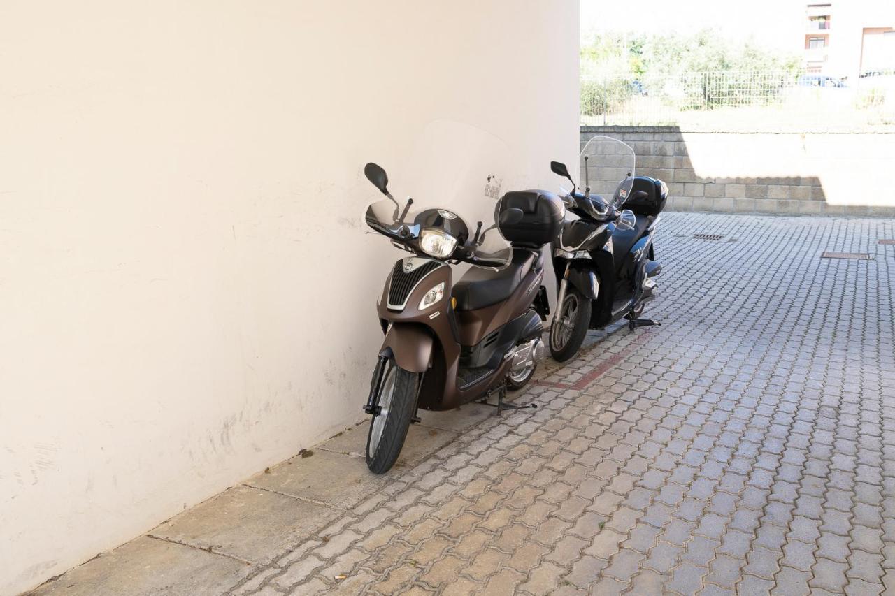 Casa Le Corti Lägenhet Livorno Exteriör bild